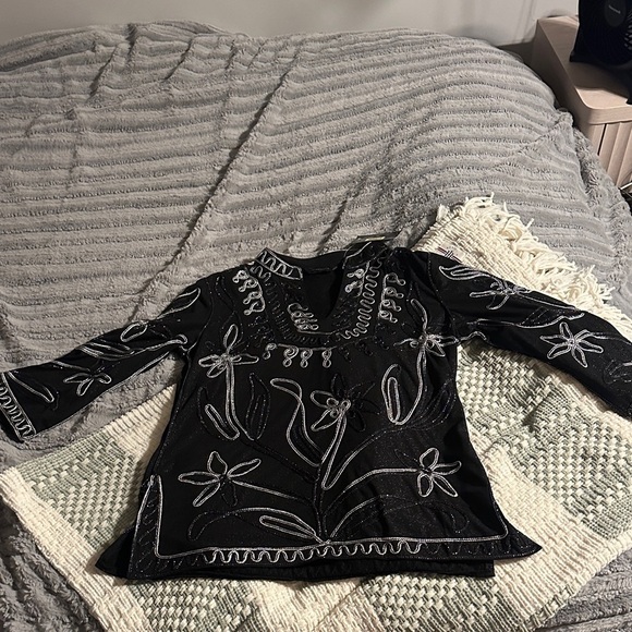Investments Tops - NWT Investments blouse